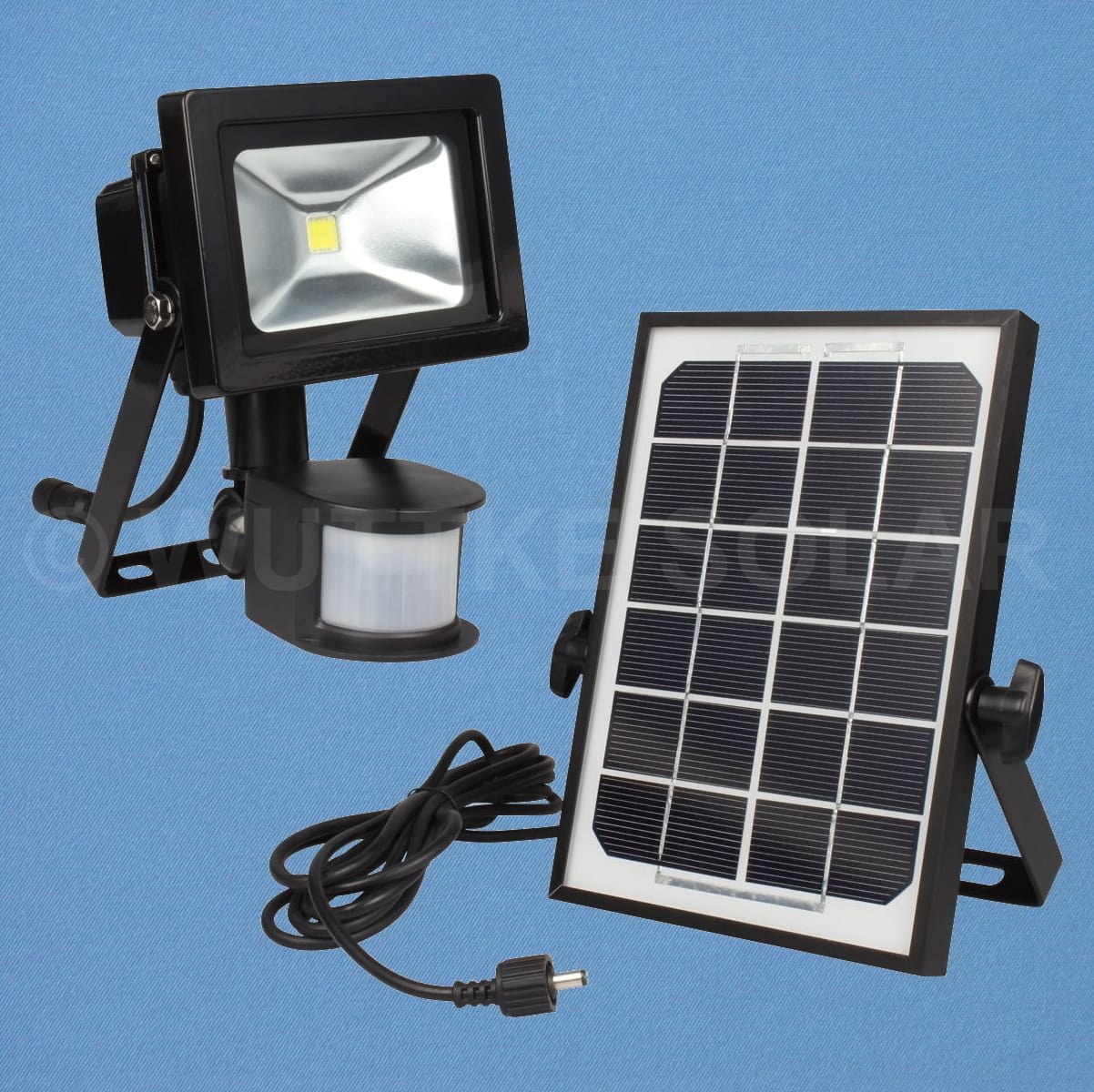 Akku LED Strahler 10W Und 3W Solarpanel
